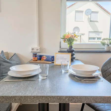 Juli-Homes - Self Check-In Studios Mit Kueche Am Bodensee & Spieleland דירה
