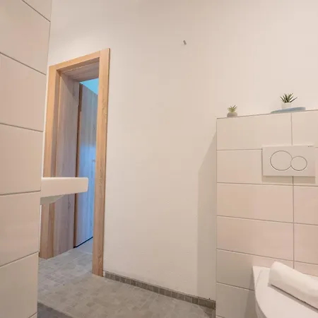 Schlossberg Residences - Bodensee Studio-apartments Friedrichshafen & Ravensburger Spieleland *
