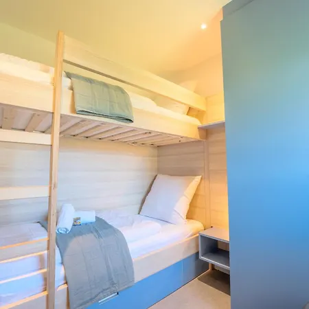 Schlossberg Residences - Bodensee Studio-apartments Friedrichshafen&ravensburger Spieleland