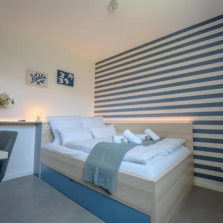 Juli-Homes - Self Check-In Studios Mit Kueche Am Bodensee & Spieleland * מקנבורן