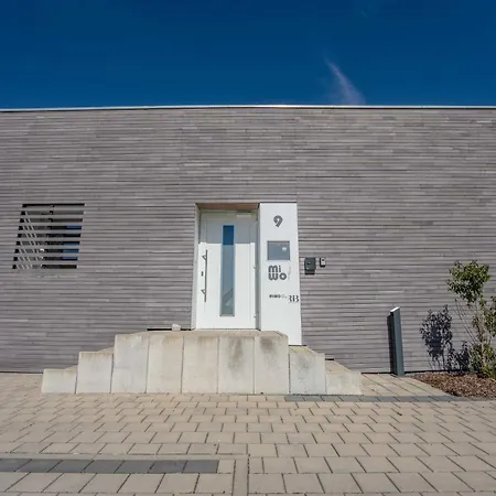 Schlossberg Residences - Bodensee Studio-apartments Friedrichshafen&ravensburger Spieleland